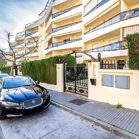 Colina Del Bajondillo Apartment